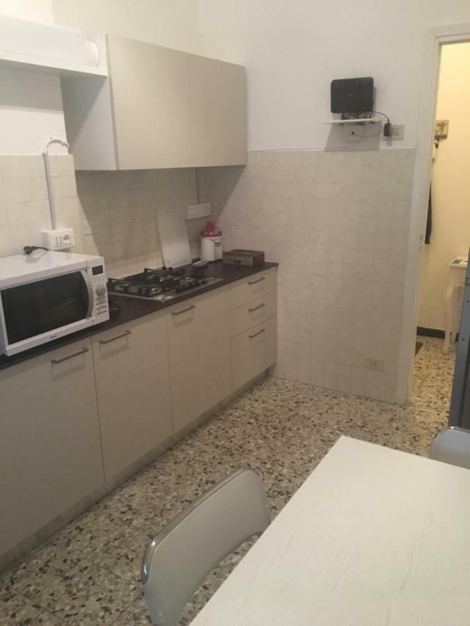 Casa Anna Apartment ลาสเปเซีย ภายนอก รูปภาพ